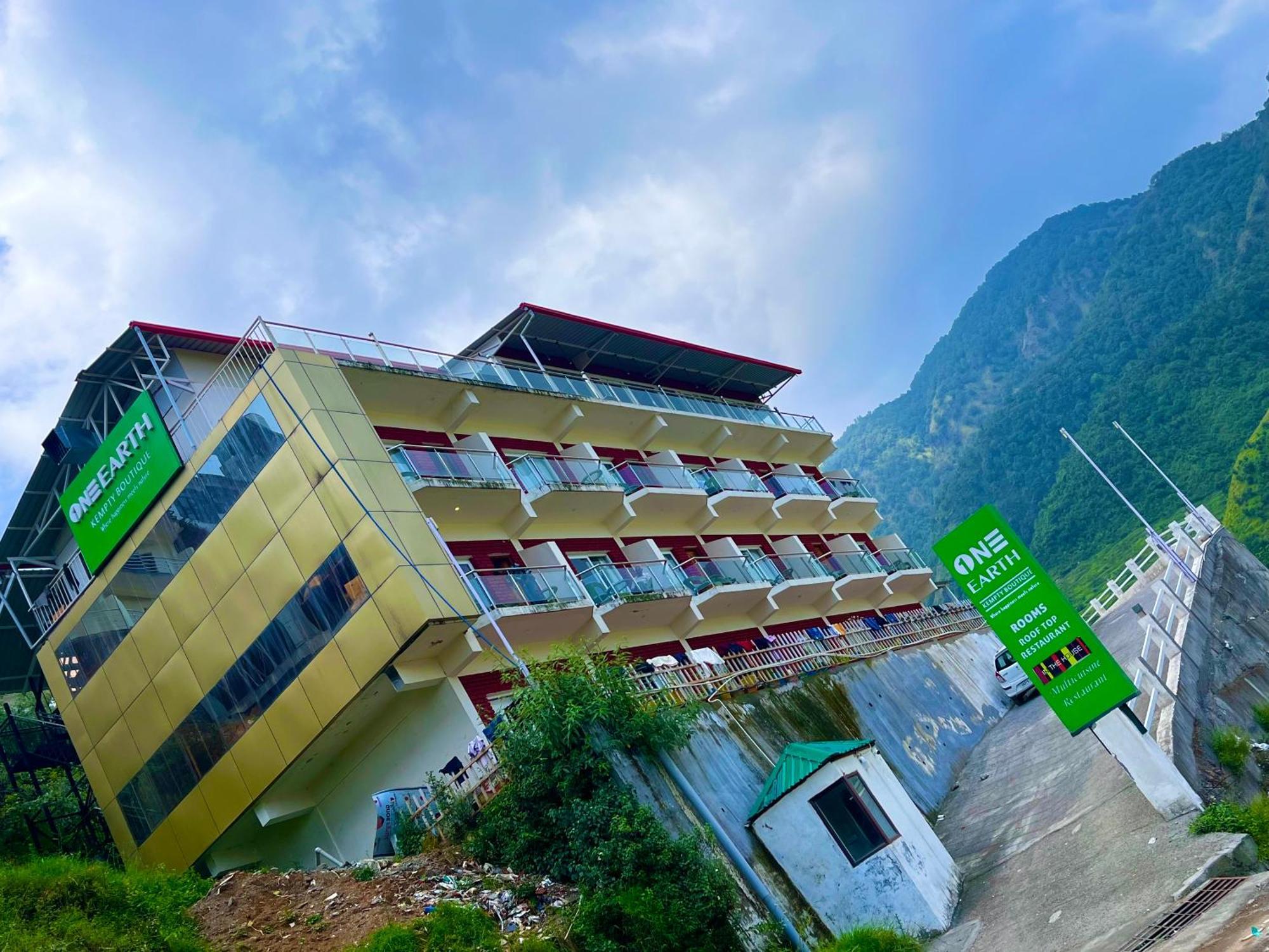 The Kempty Osasis - A Boutique Resort With Scenic Mountain View In Mussoorie Luaran gambar