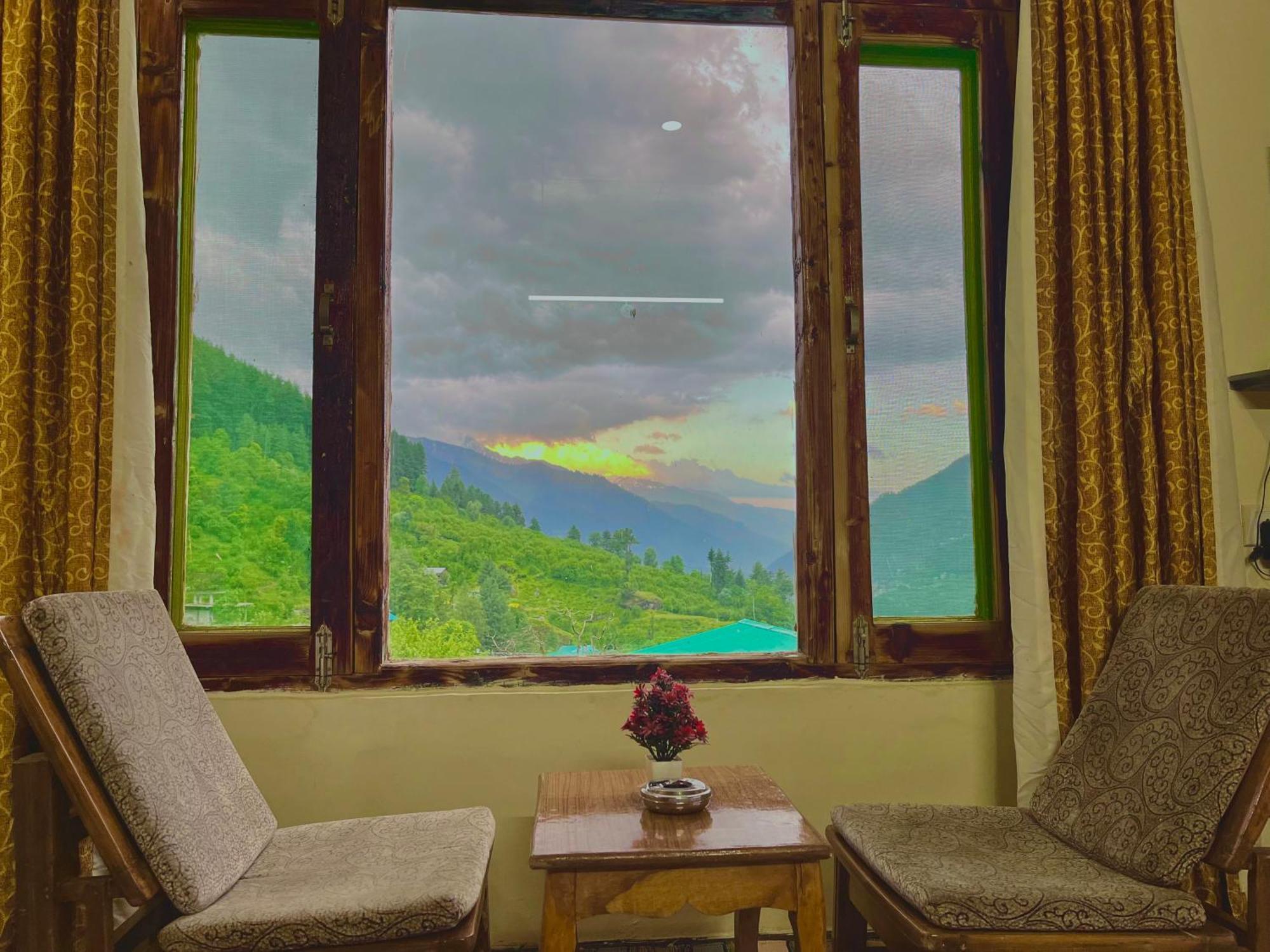 The Kempty Osasis - A Boutique Resort With Scenic Mountain View In Mussoorie Luaran gambar